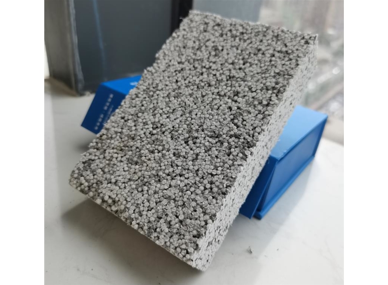 薄抹灰熱固復合聚苯乙烯泡沫保溫板外墻保溫系統